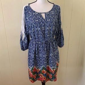 Red Camel Blue White Floral Dress Medium